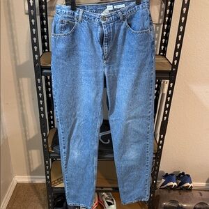 Liz Claiborne Men's Relaxed Blue Jeans